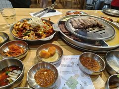 -姜虎东白丁烤肉(虹桥天地店)