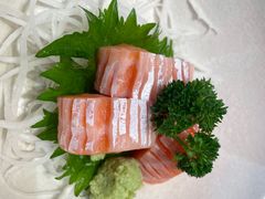 -8PINTS八品脱·日料·烧鸟·精酿小酒馆(莘庄店)