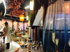 -荷塘秋月·本帮江浙菜(国权路店)