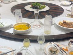 -沪华海鲜大酒楼(南汇店)