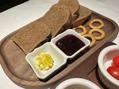 -塔道斯西餐厅(中央大街店)
