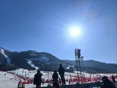 -鳌山滑雪度假区