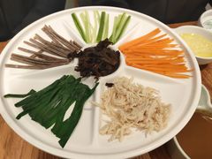 鸡丝凉米线-云海肴·汽锅鸡·云南菜(广安门天虹店)