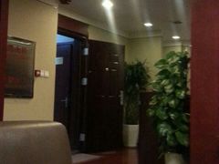 -中国农业银行(北京回龙观东区支行)