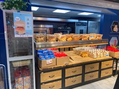 面包甜点陈列柜-米霍姆面包(铂金大润发店)