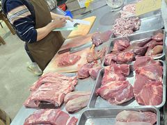 -标记美食新鲜猪杂(兴南大道店)