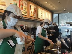 -星巴克(青岛火车北站候车大厅店)