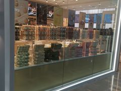 面包甜点陈列柜-好利来(红旗万达店)