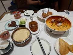 -梅利汴京烤鸭•开封豫菜地标店(东司门店)