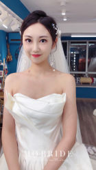 -莫小姐婚纱