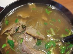 咖喱牛肉粉丝汤-舒蔡记生煎菜饭(云南中路店)
