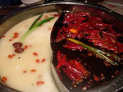 -纸盐河码头火锅(十八梯店)