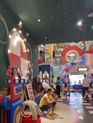 -MELAND CLUB亲子乐园·派对·餐厅(北京芳圆里ID MALL店)