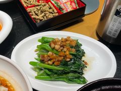 -铜锣湾·有麝自然香(渝北财富中心店)