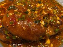 -有红鸡毛店·川菜(建设路店)