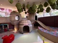 -水桶王国主题餐厅·聚会·生日派对·亲子活动·家庭套餐(亚龙湾希尔顿店)