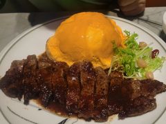 黑椒西冷牛排蛋包饭-锦园春香港茶餐厅(西海湾旗舰店)