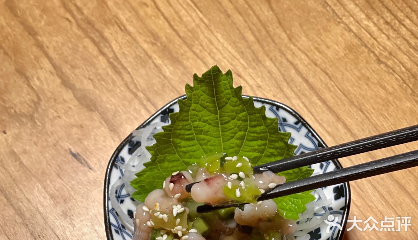 套鹿食记｜市中心新开环境很好的居酒屋🏮