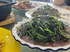 蒜泥苋菜-广迎居老正兴菜馆