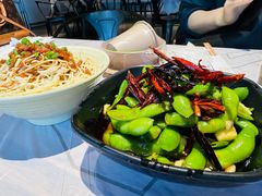 -巴厘龙虾·榜首油焖大虾(音乐学院·沿江酒馆店)