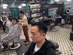 -海文先生国潮烫染男士理发馆