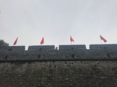 -巴陵广场