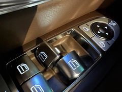 -上海星瀚奔驰4S店(红柳路店)