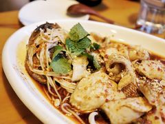 米线鲈鱼-山茶云南菜(中关村店)