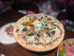 -Brut Eatery Wine Bar & Restaurant (建国东路店)