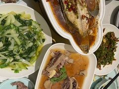 -刀板香·安徽菜(国购IFC店)