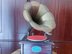 -邓丽君音乐主题餐厅
