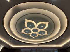 -广东大厦酒店(广州北京路步行街纪念堂地铁站店)