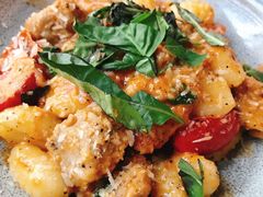 -HELLO 27 意面·沙拉·帕尼尼