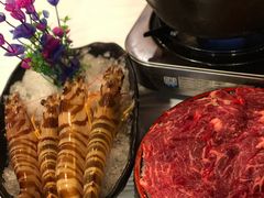 -鲜入围煮花胶鸡海鲜火锅