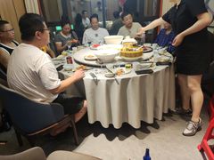 -有红鸡毛店·川菜(建设路店)