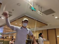 -海底捞火锅(金地广场生日主题店)
