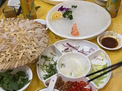 -官塘陈记鱼生·潮汕砂锅粥·牛肉火锅(潮枫路总店)