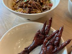 -佬钱湾仔(衣裳街店)