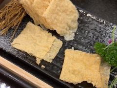 -湊湊火锅·茶憩(打浦桥日月光店)