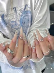 -斯馨·健康美甲美睫