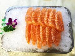 三文鱼腩-新享乐海鲜(翠华路店)