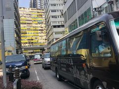 -东荟城名店仓