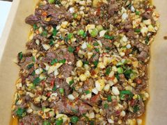 招牌铁板孜然牛肉-肉店炸炸炸·爆汁孜然牛肉