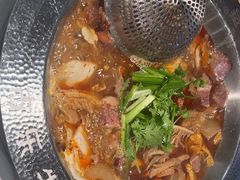 -老王全牛宴·鲜牛肉牛杂火锅(总店)
