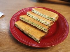 -HELLO 27 意面·沙拉·帕尼尼