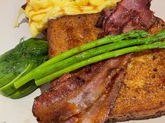 -Common Table · Brunch & Coffee