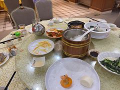 -鹏城人家海鲜酒家·23年老字号(较场尾店)