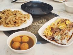 -芳姨广东砂锅粥(张庄路店)