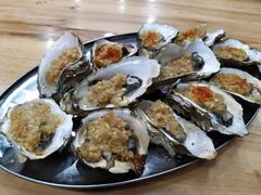 -蚝哥花姐湛江烤生蚝(美丽湾市场店)