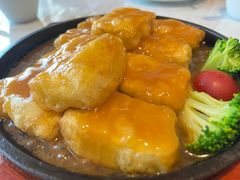 -峨嵋小镇·川菜(勒泰中心店)